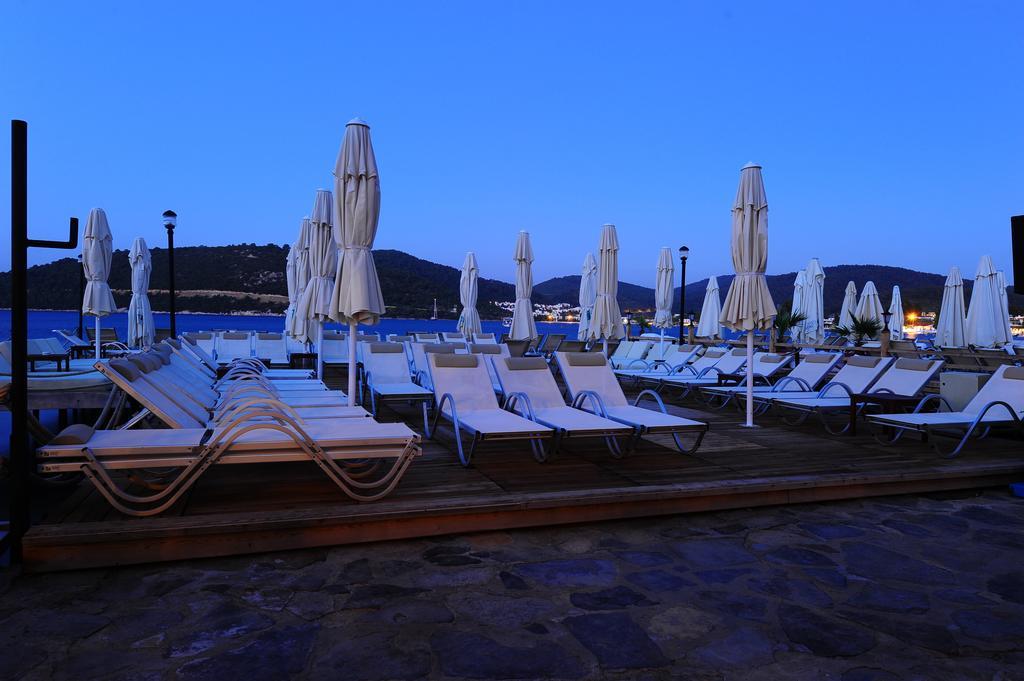 Maritim Hotel Golturkbuku Exterior foto